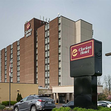 Clarion Hotel Cincinnati North Экстерьер фото